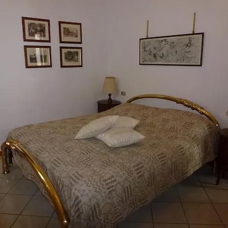 Alle Porte Di Panzió
